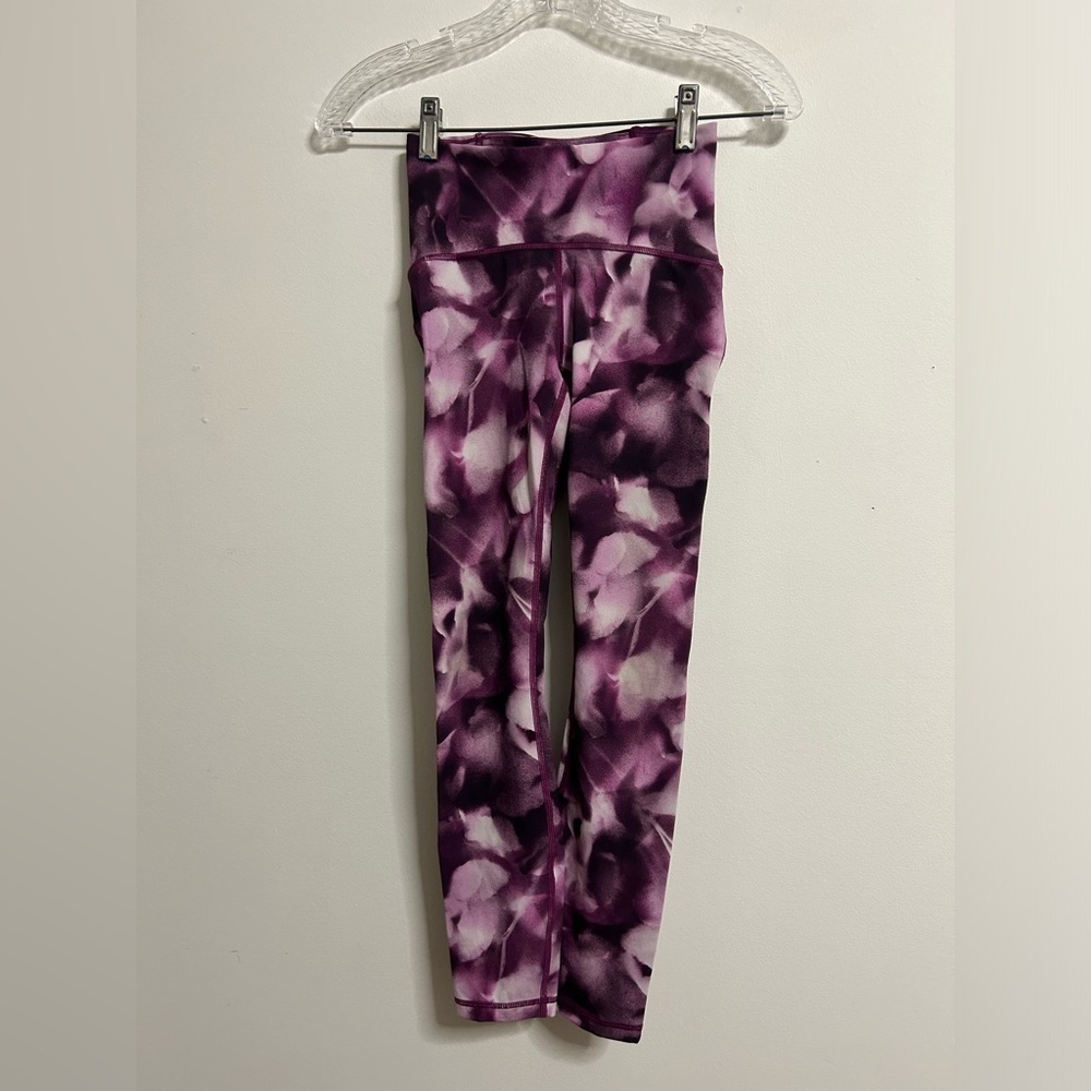 Lululemon Wunder Under‎ Hi Rise  7/8 Leggings